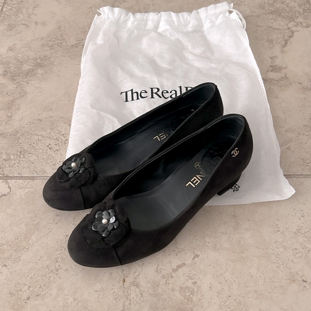 Chanel pumps